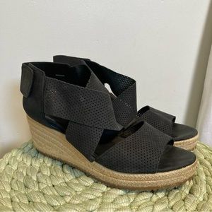 Eileen Fisher Willow Black Perforated Strappy Wedge Espadrille Sandal